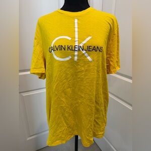 Calvin Klein Men's Yellow T-Shirt